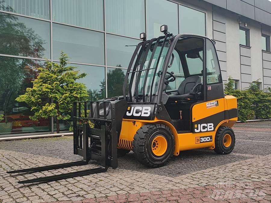 JCB TLT30D 柴油叉车