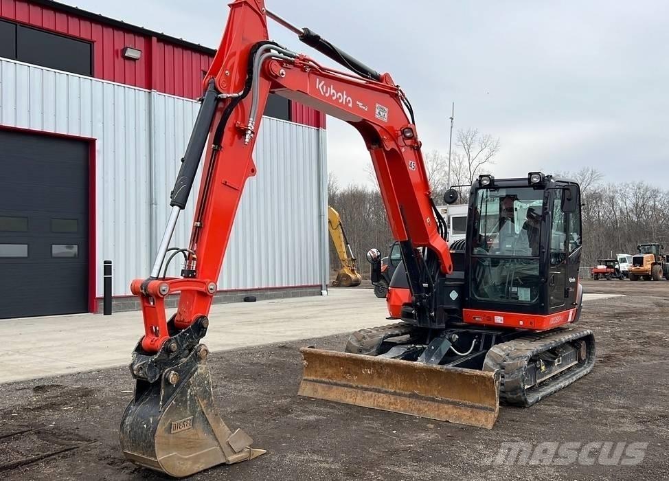 Kubota KX 080-4 中型挖掘机
