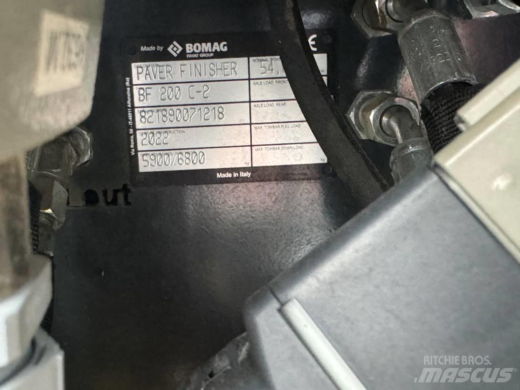 Bomag BF200C-2 沥青摊铺机