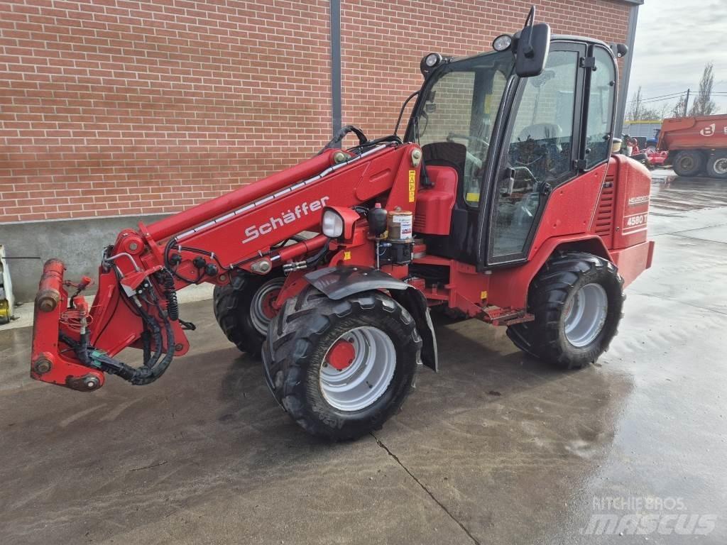 Schäffer 4580T 多功能装载机