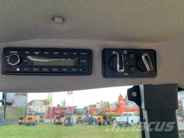 GiANT G5000 Tele 轮式装载机