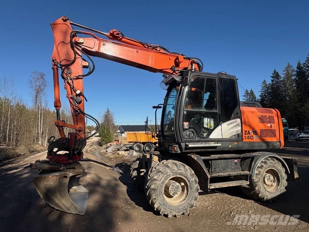 Hitachi ZX 140 W-5B 轮式挖掘机