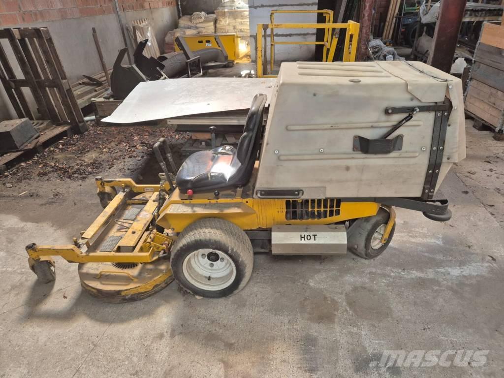 Walker Maaier 零回转割草机