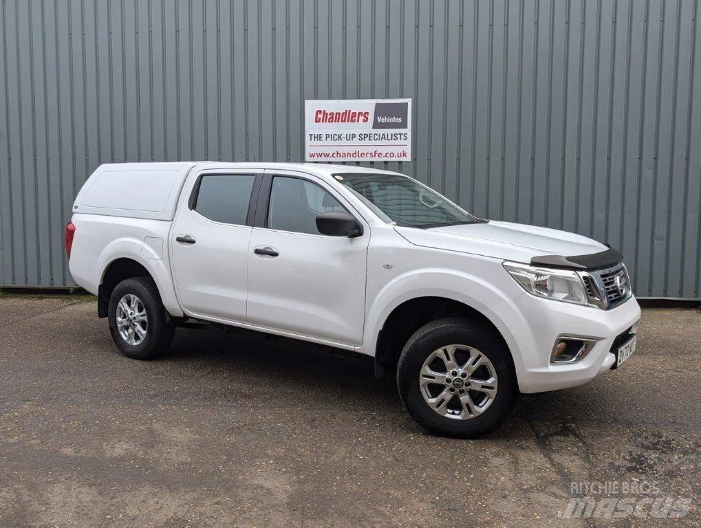Nissan Navara 皮卡车