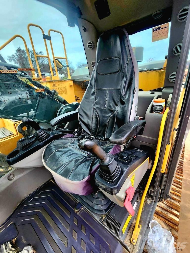 Volvo EC300ELR 履带挖掘机