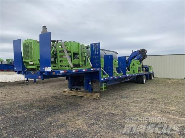  CRANEWORKS INC 低平板半挂车