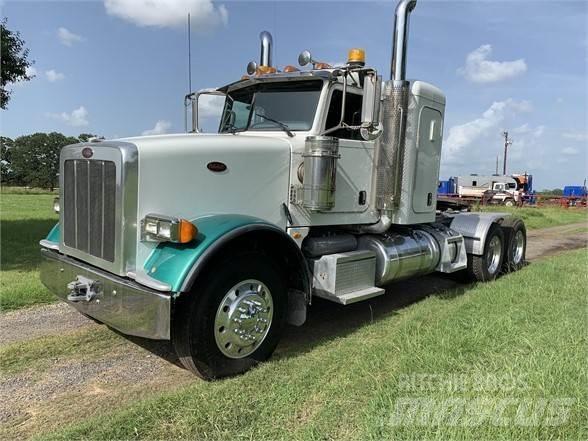 Peterbilt 367 牵引车