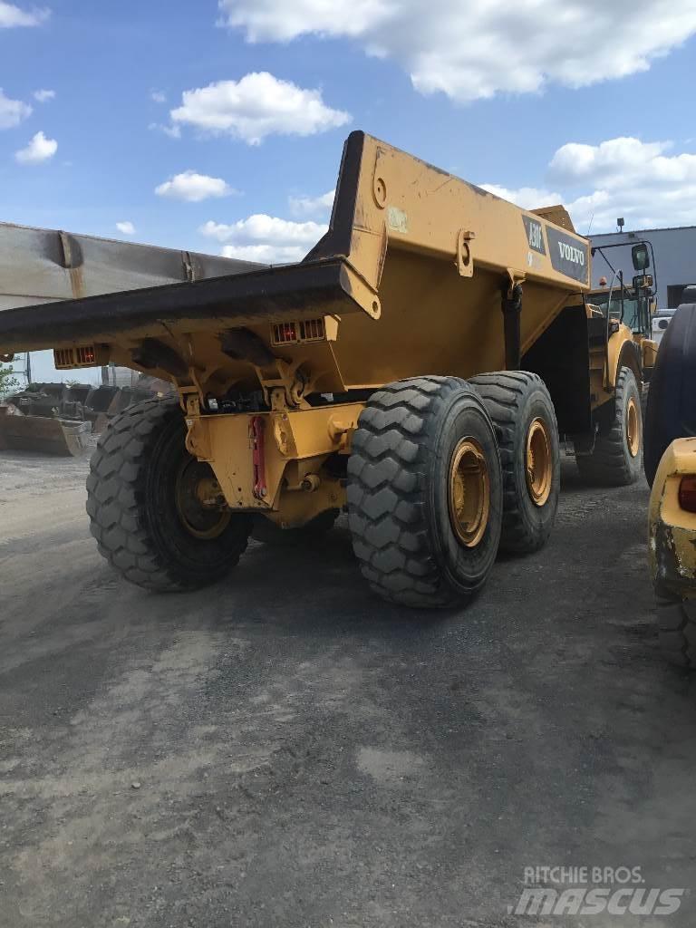 Volvo A 30 F 铰接式自卸车
