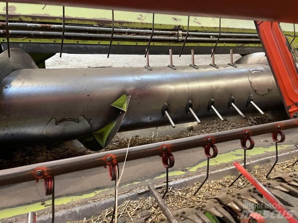 CLAAS LEXION 580 联合收割机