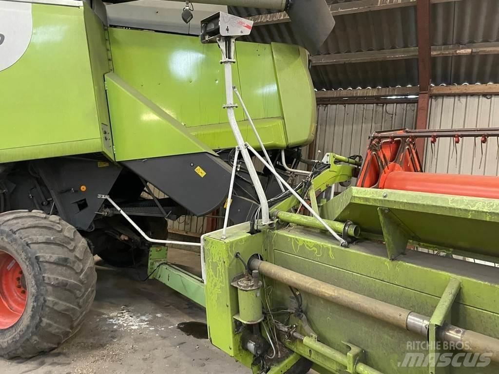 CLAAS LEXION 580 联合收割机