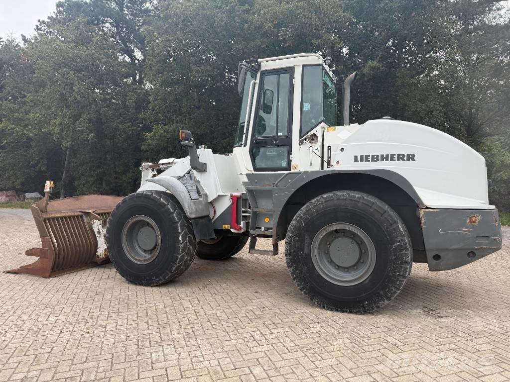 Liebherr L 538 轮式装载机