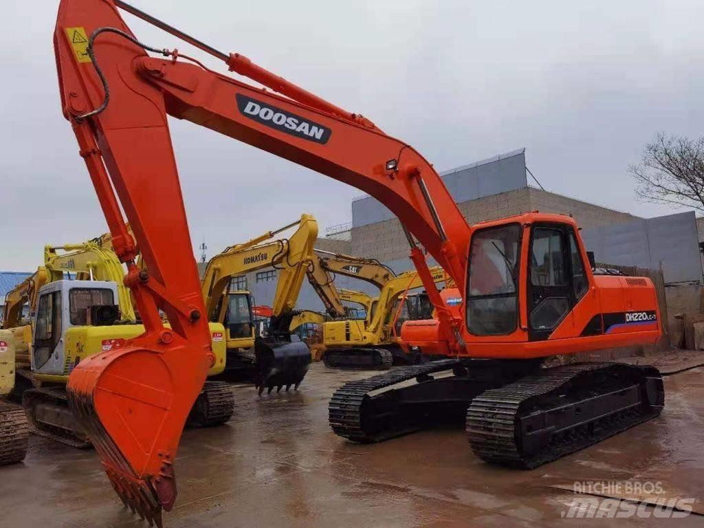 Doosan DH 220 LC 履带挖掘机