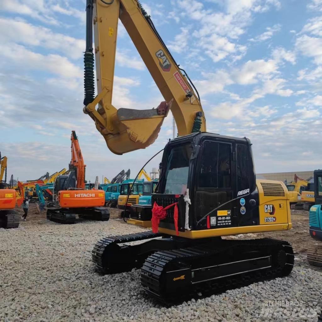 CAT 312 D2 履带挖掘机