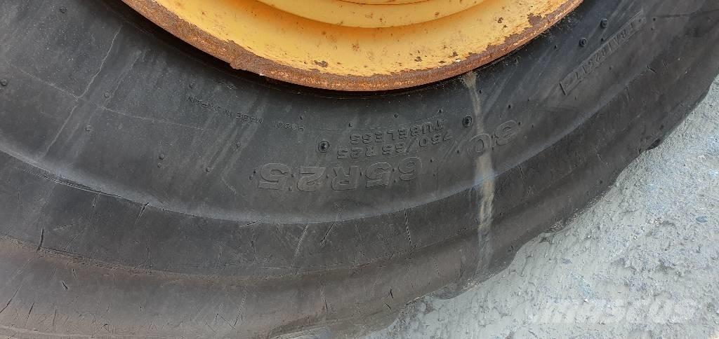 Volvo A 30 F 铰接式自卸车