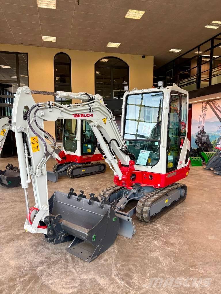 Takeuchi TB 225 小型挖掘机