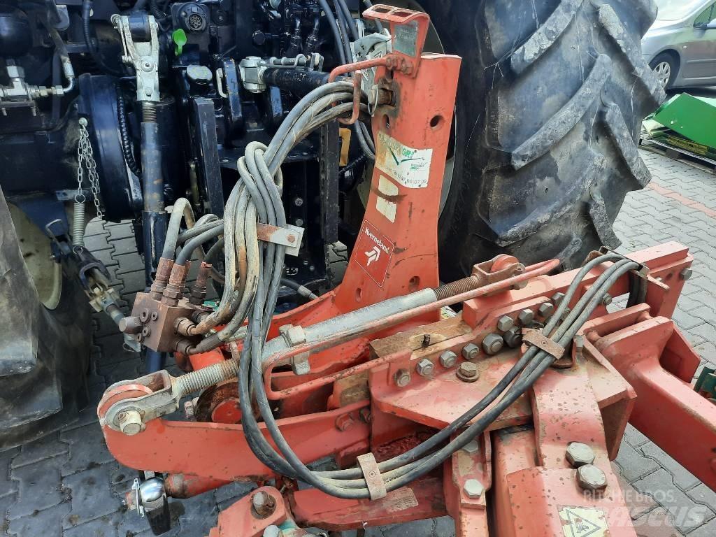 Kverneland ES95 双向犁