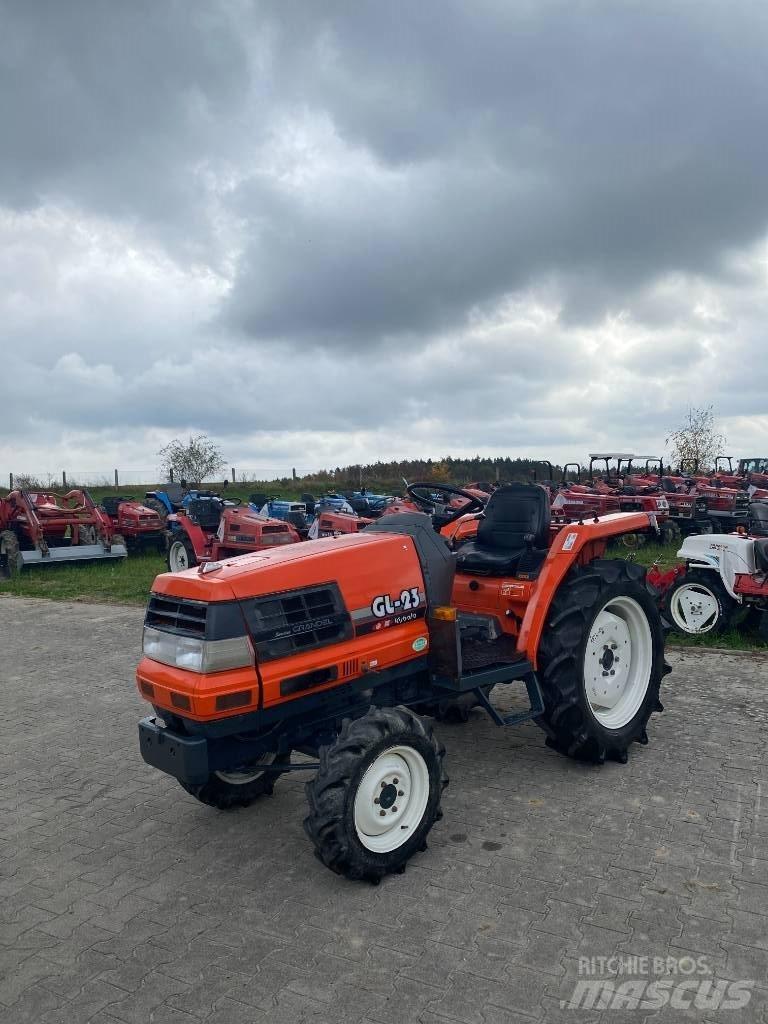 Kubota GL 23 小型拖拉机