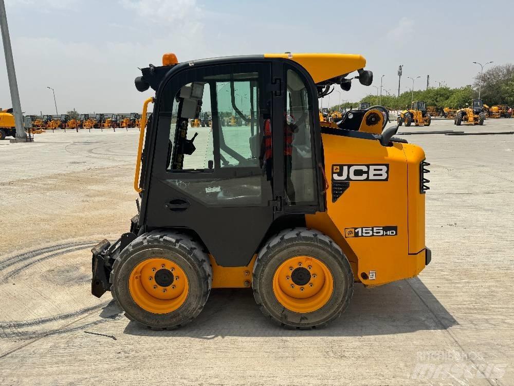 JCB 155 滑移装载机