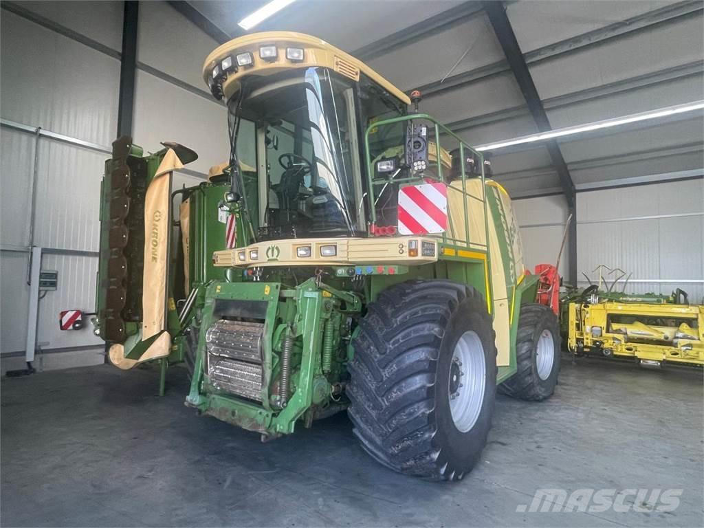 Krone BIG X 650 自走式青贮饲料收割机