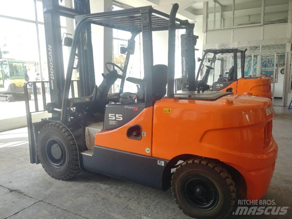 Doosan D55 SC-5 柴油叉车
