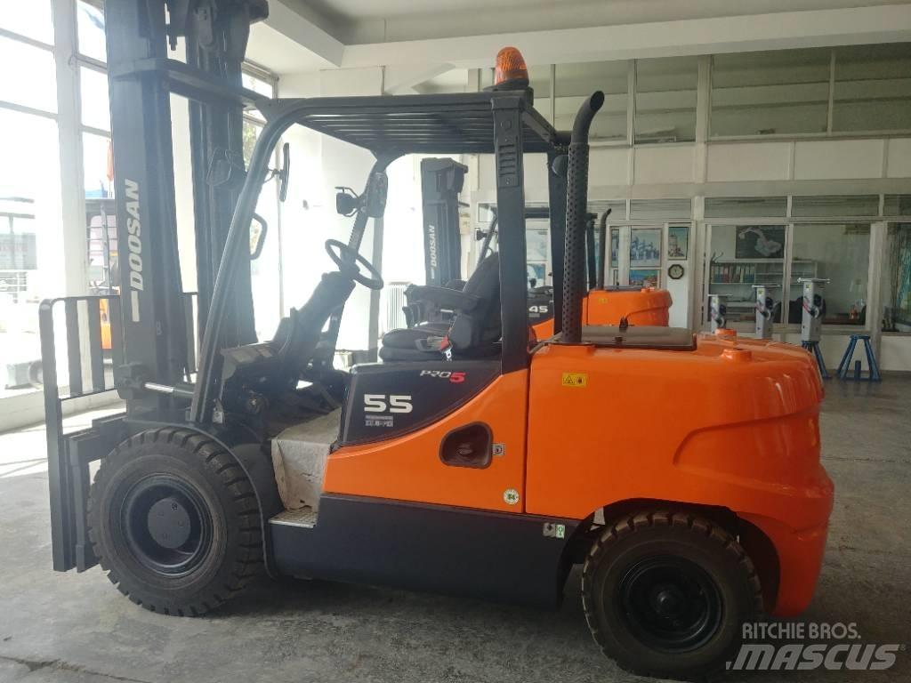 Doosan D55 SC-5 柴油叉车