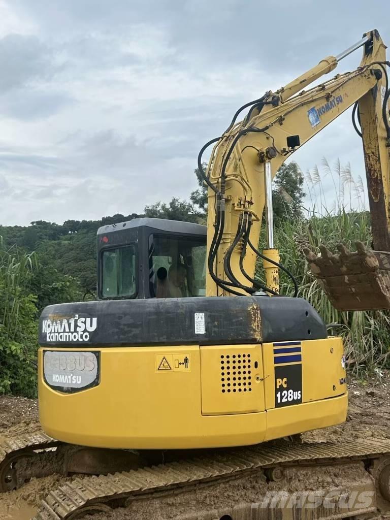Komatsu PC 128 US 履带挖掘机