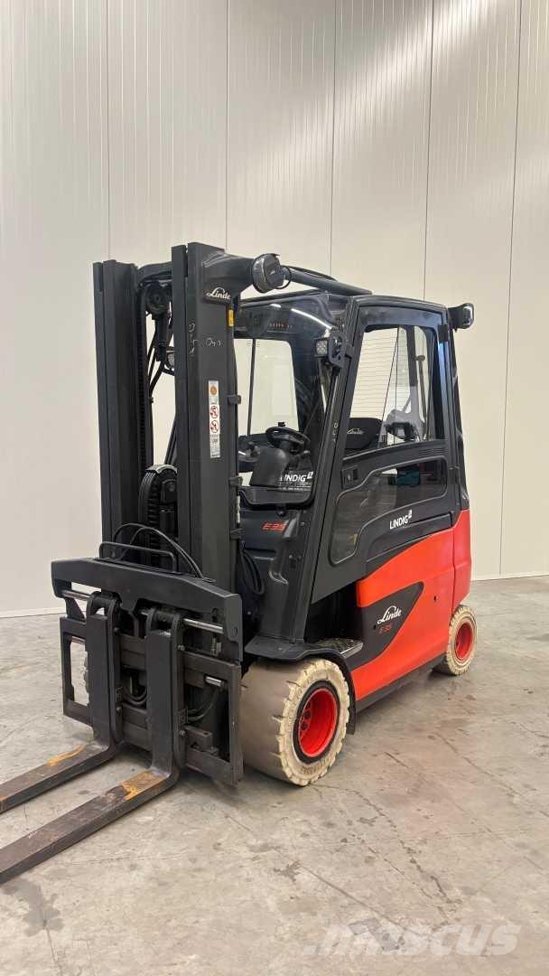 Linde E35HL 电动叉车