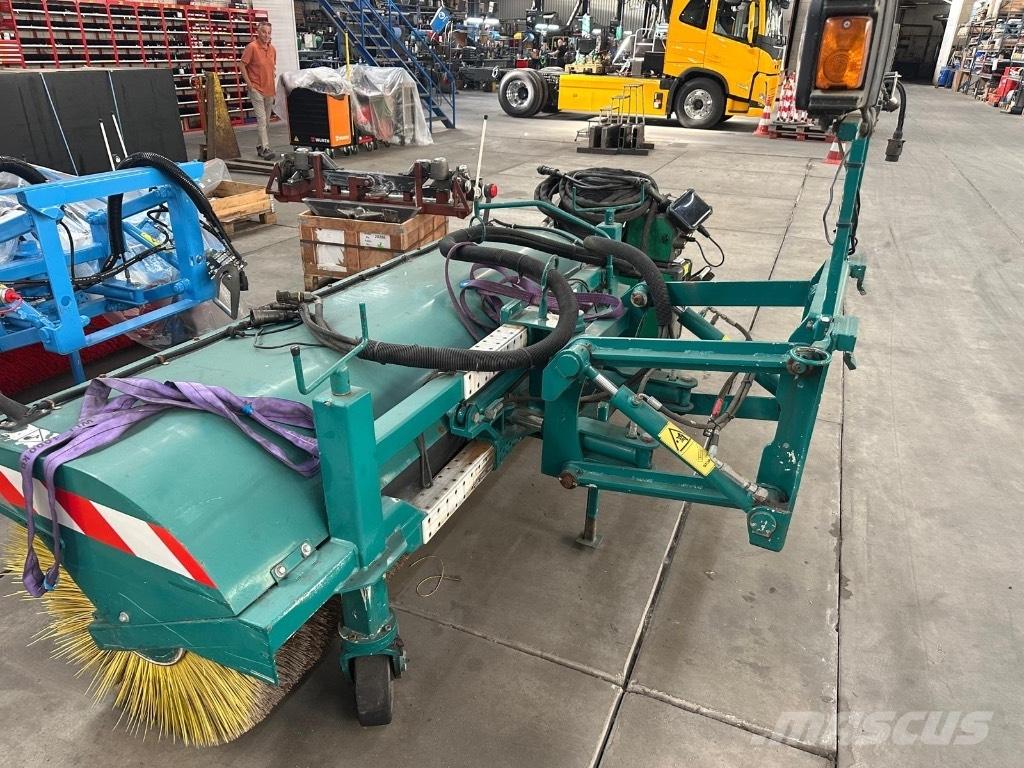 Burtec BB 235/80 S 刷子配件