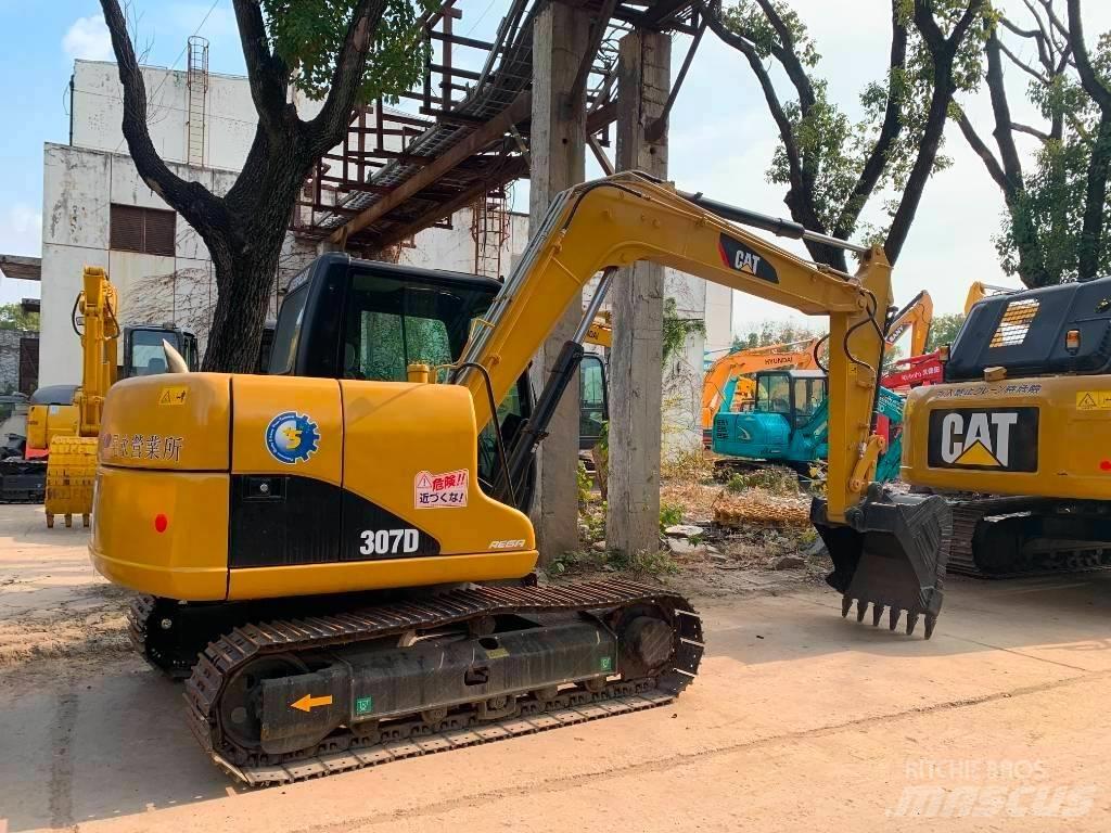 CAT 307D 中型挖掘机