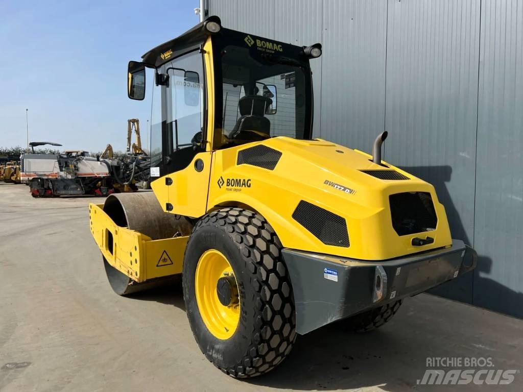 Bomag BW177D-5 单轮压路机