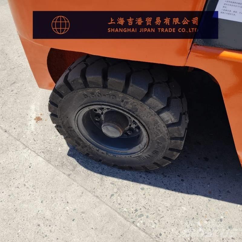 Heli K 35 柴油叉车