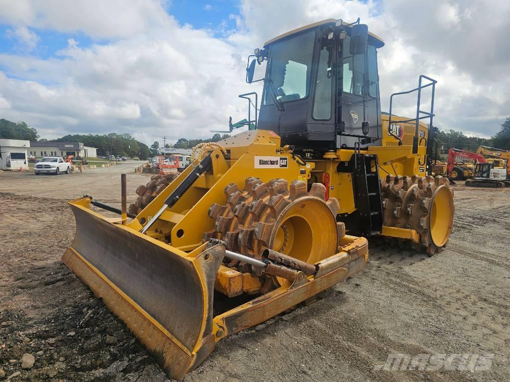 CAT 815 土壤压实机
