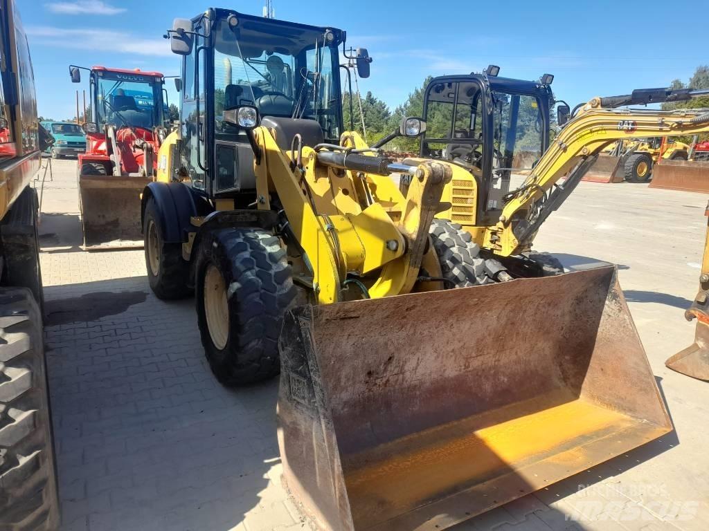 CAT 908M 轮式装载机