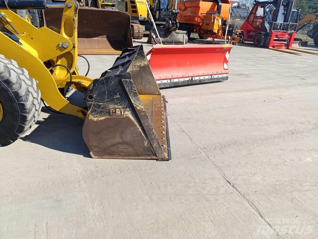 CAT 907 H 2 轮式装载机