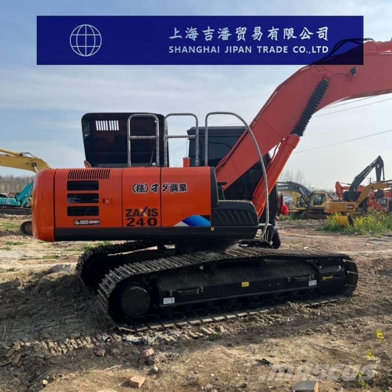 Hitachi ZX 240 履带挖掘机