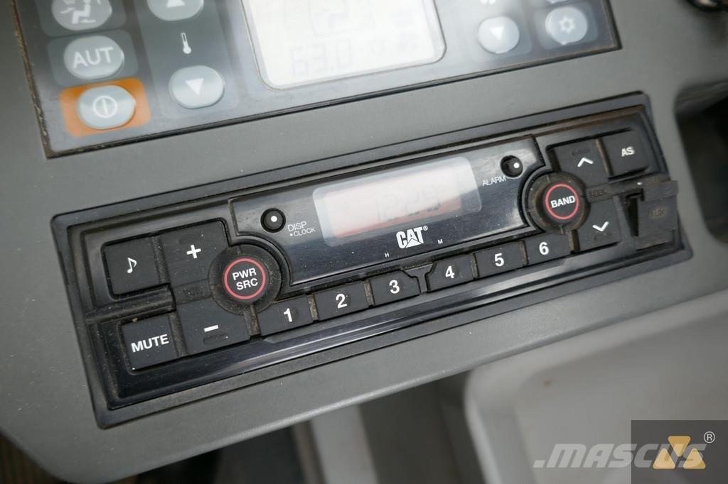 CAT 325F LCR 履带挖掘机