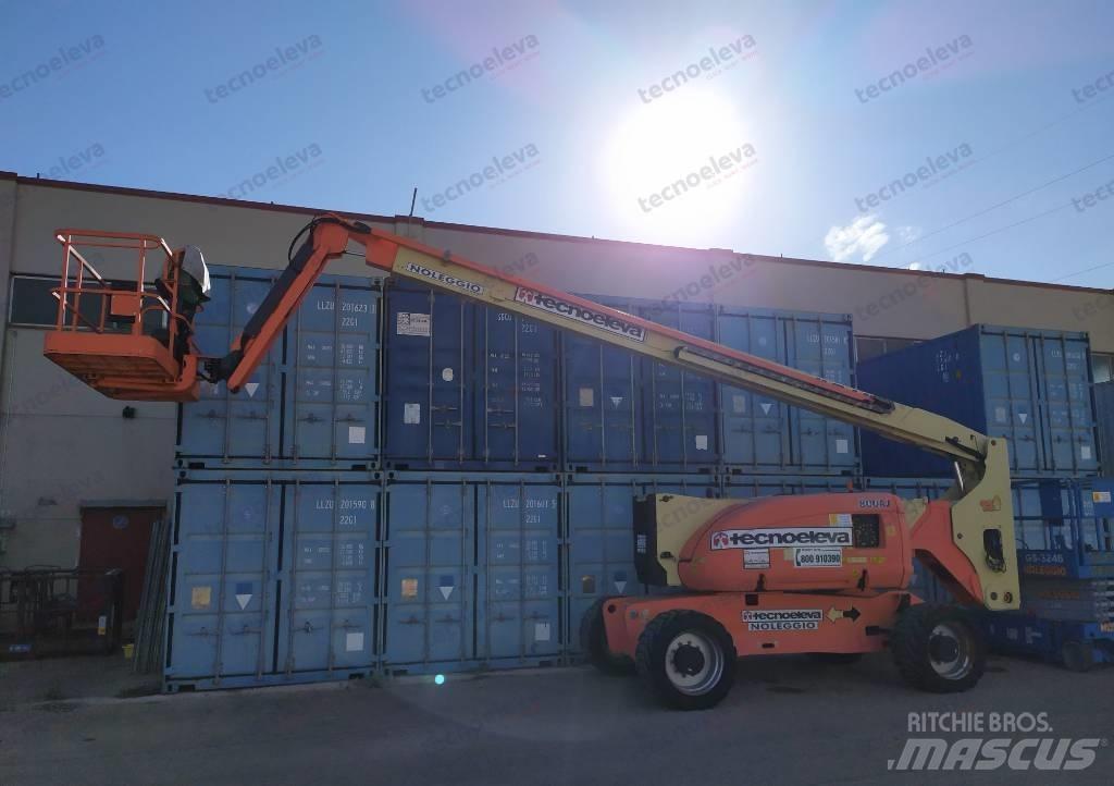 JLG 800 AJ 曲臂高空工作平台