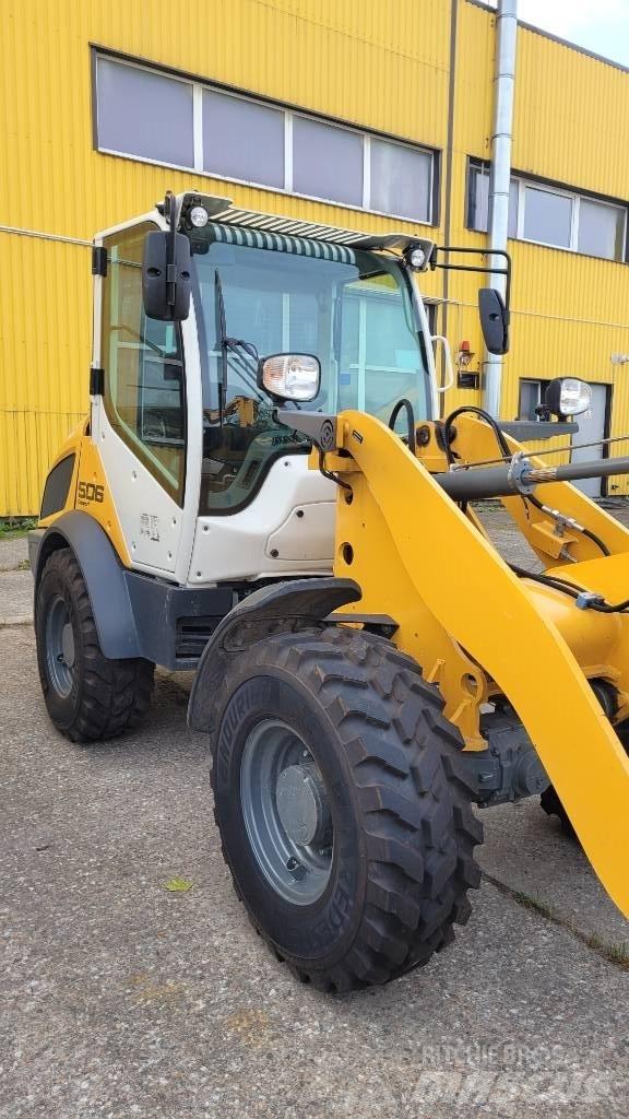 Liebherr L 506 C 轮式装载机