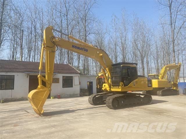 Komatsu PC200-7 履带挖掘机