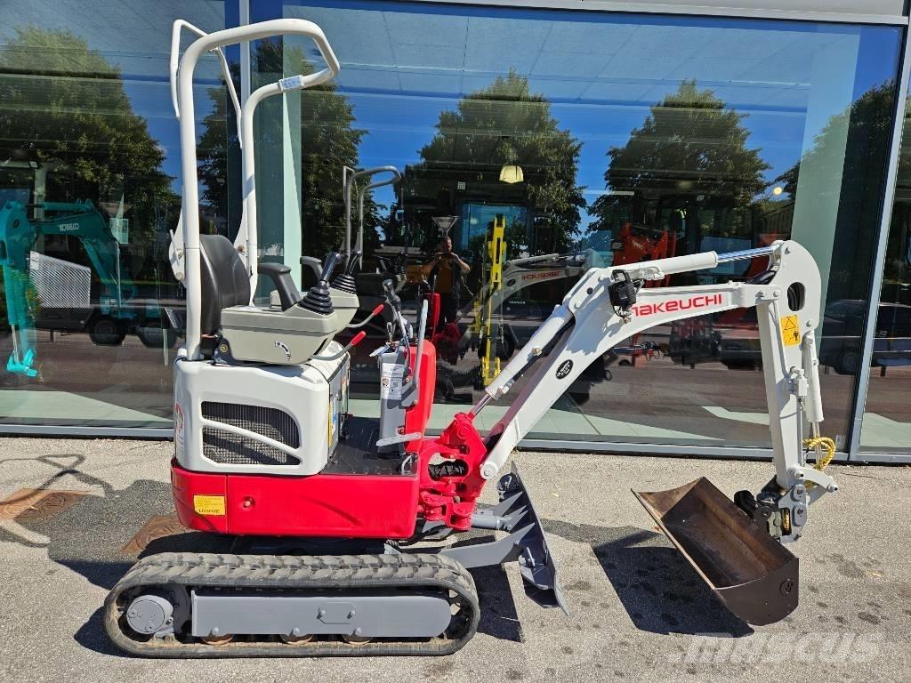 Takeuchi TB 210 小型挖掘机
