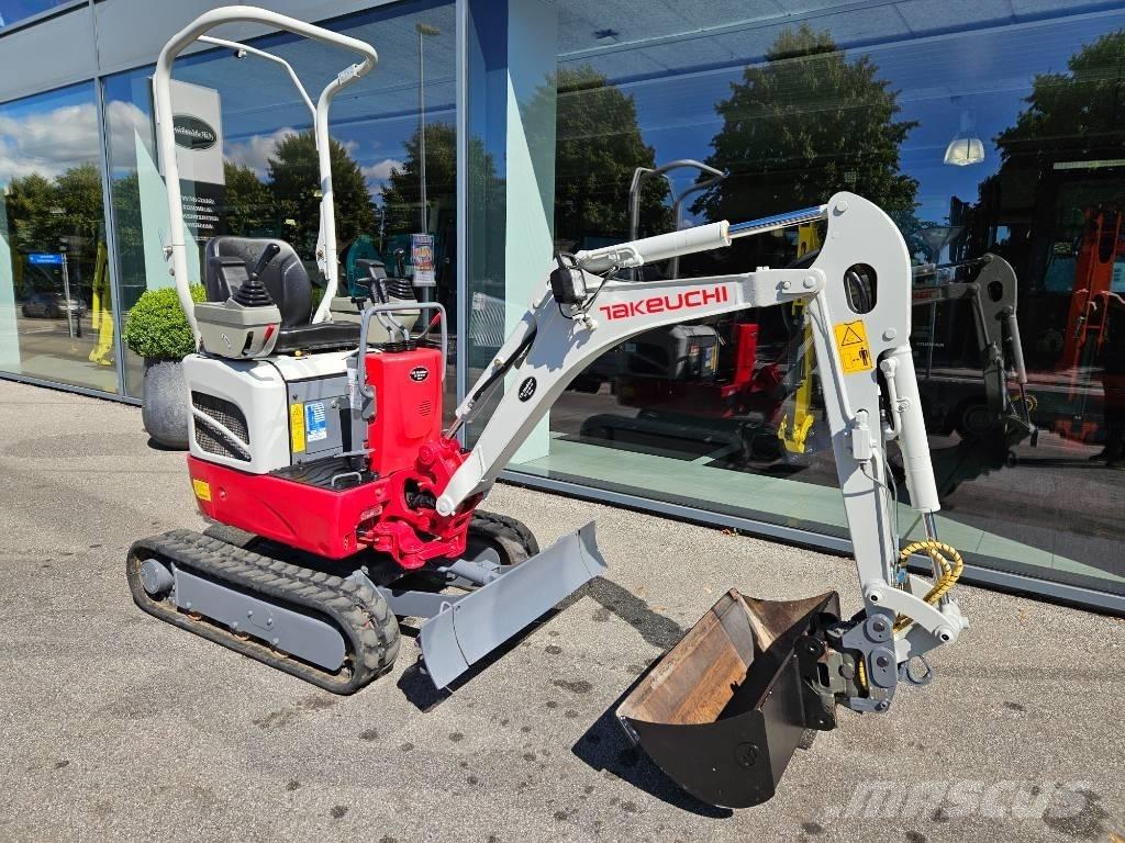 Takeuchi TB 210 小型挖掘机