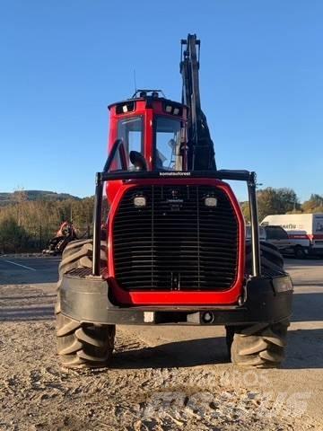 Komatsu 901 收割机