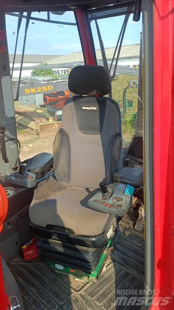 Komatsu 875 集运机