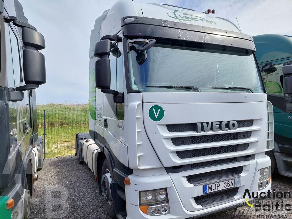 Iveco Stralis 420 牵引车