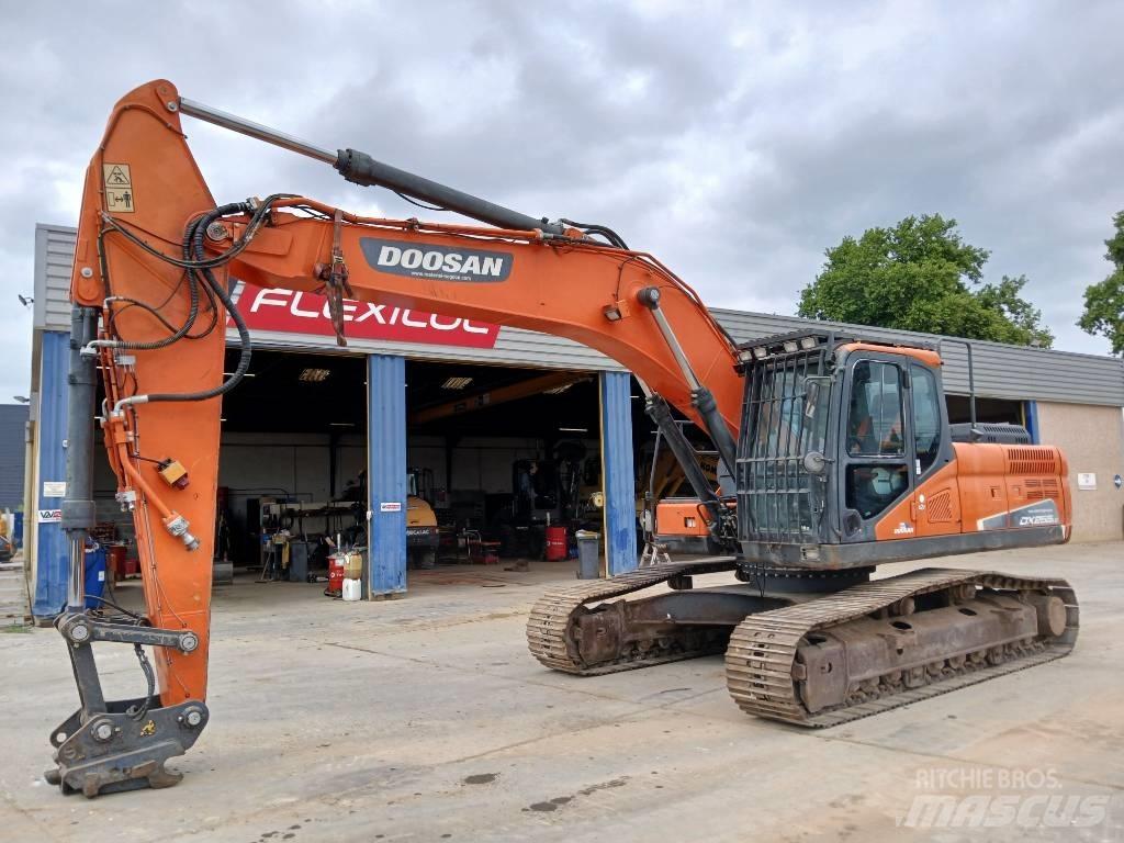 Doosan DX 255 LC 履带挖掘机