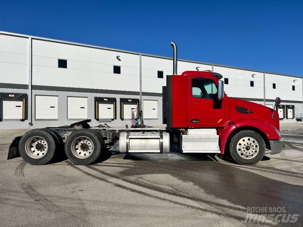 Peterbilt 579 牵引车