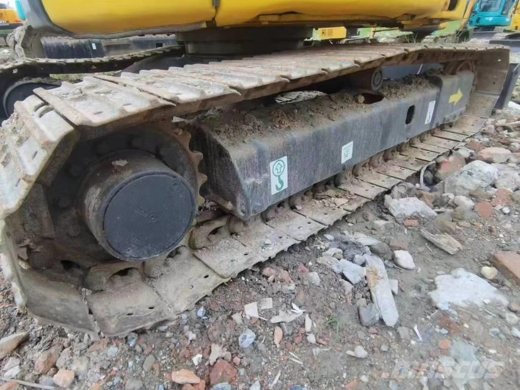 Komatsu PC40 小型挖掘机
