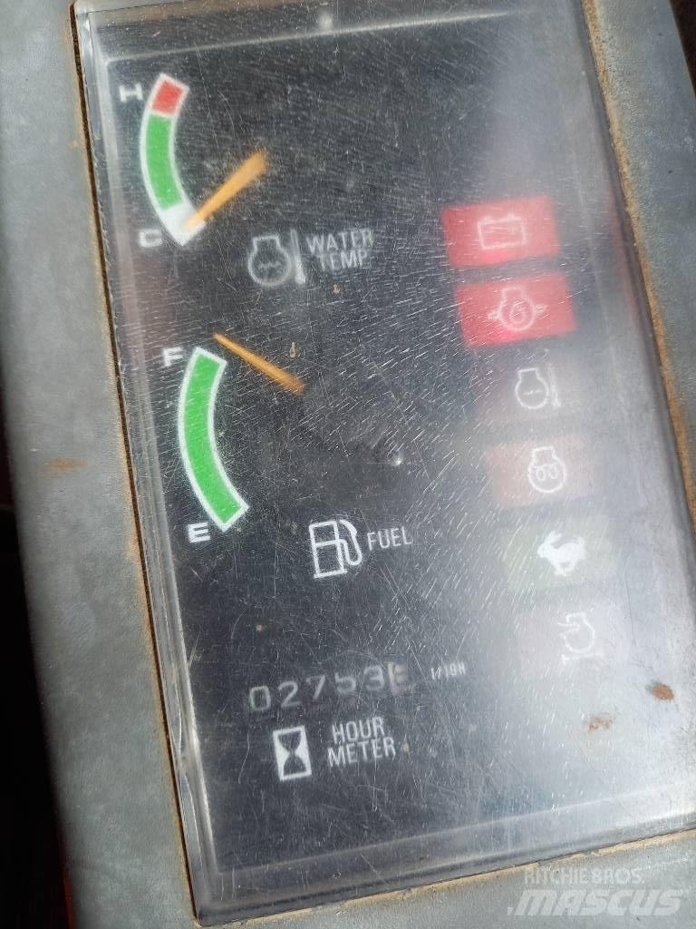 Takeuchi TB 23 R 小型挖掘机