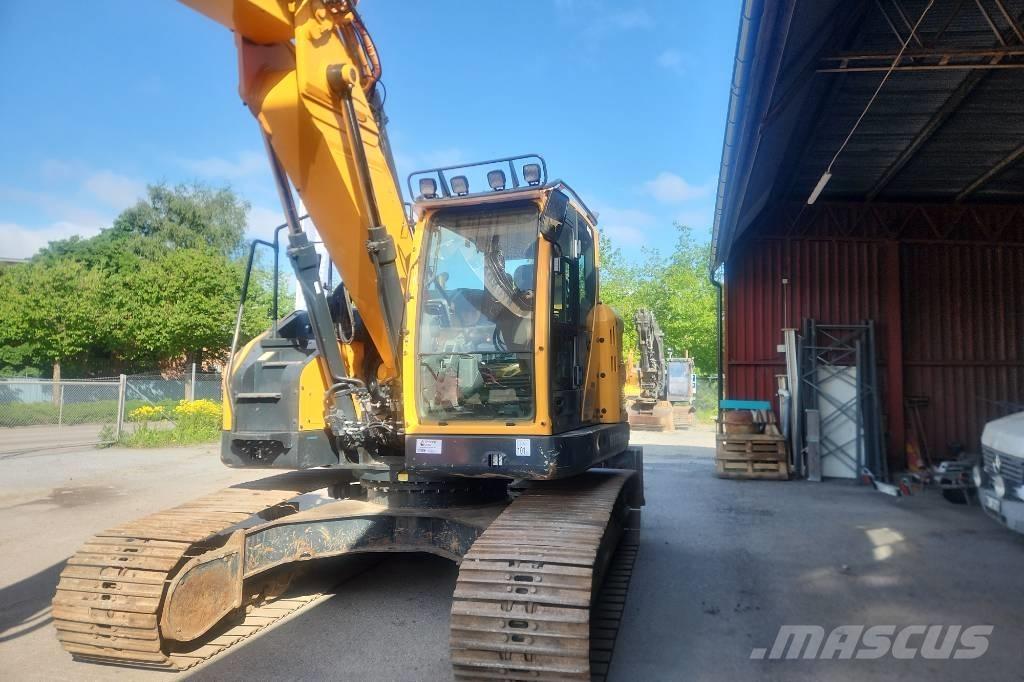 Hyundai HX 235 LCR 履带挖掘机