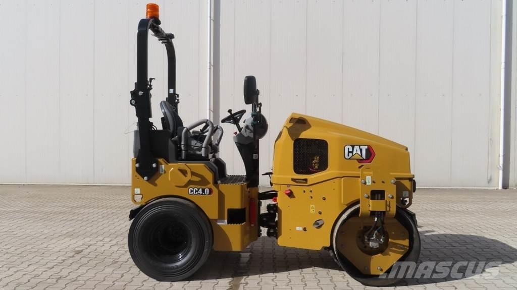 CAT CC4.0 复合式压路机